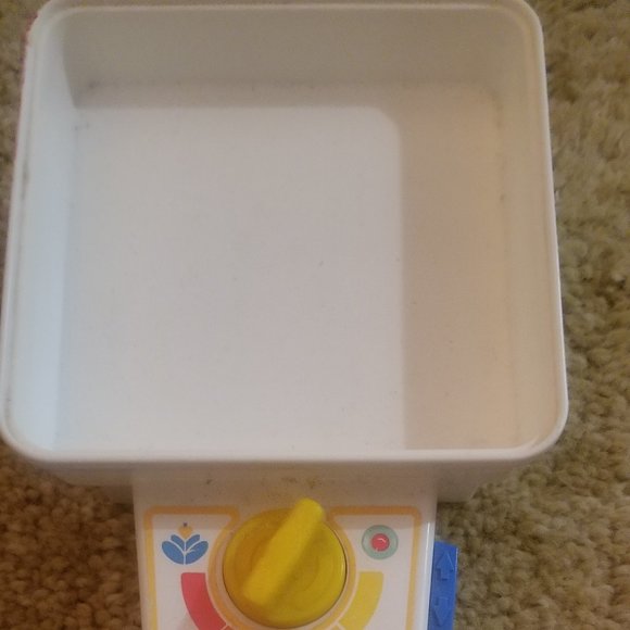 SKILLET Fisher Price Fun With Food, Vintage - Picture 2 of 7